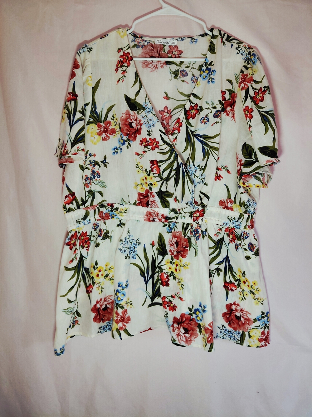 89 Th MadisonFloral Wrap-Front Women's Top - White with Red & Green Floral Print